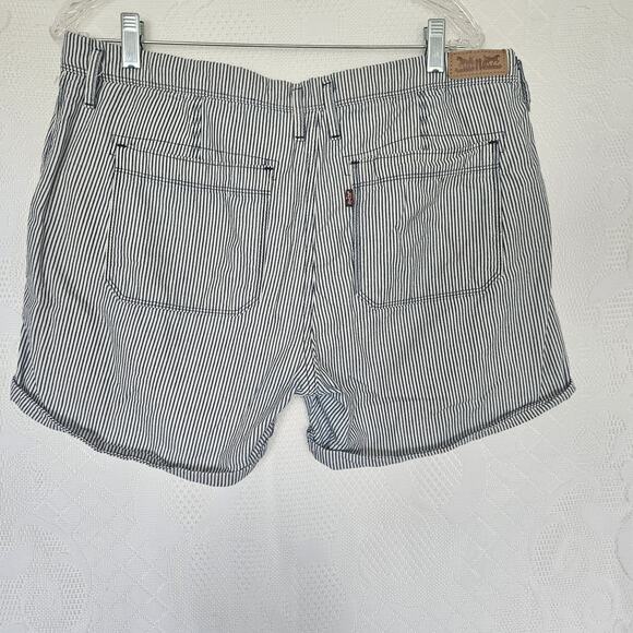 Levis Waist 31 Women Vintage Inspired Railroad Stripes Classic Denim Shorts - Picture 2 of 16
